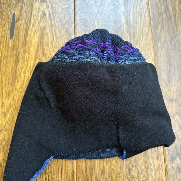 Peruvian Link alpaca winter hat beanie ear flaps pompoms - Picture 7 of 9